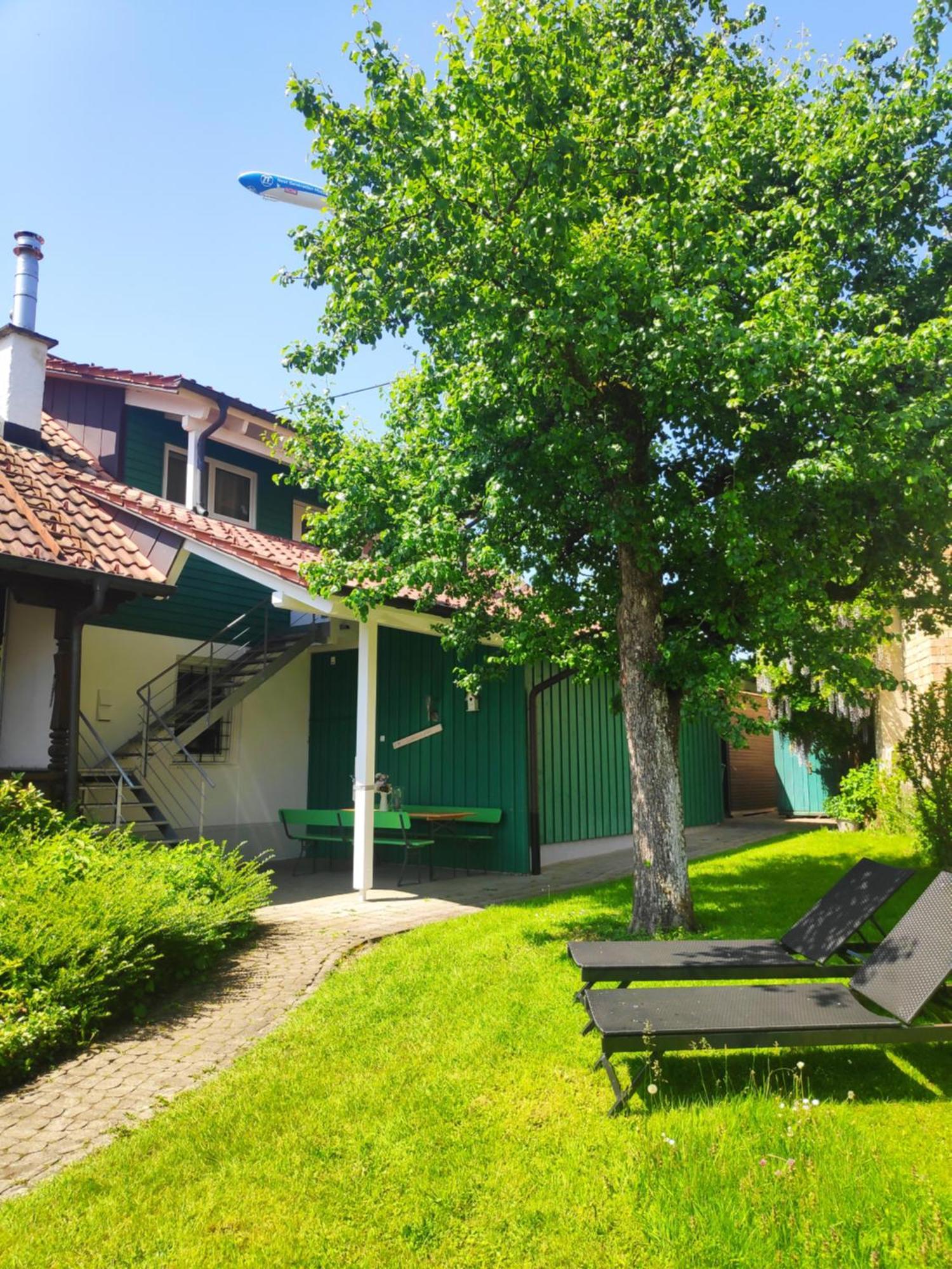 Haus Apfelbluete